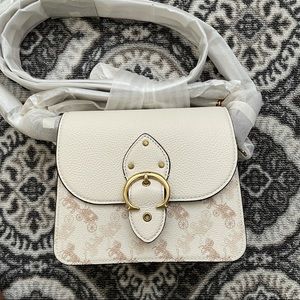 Beat Shoulder Bag 18 With Horse Carriage